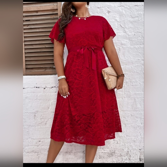 ❤️Red Lace Dress❤️ - Picture 1 of 12